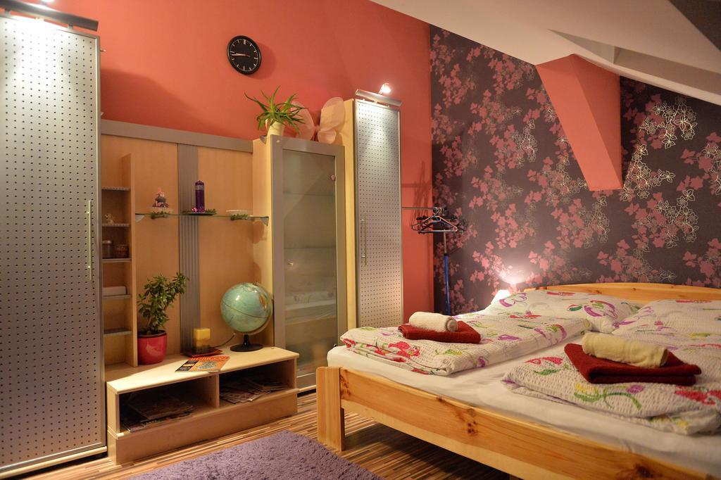 Sopron Eszter Apartman Exterior photo